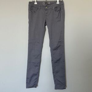 dELiA*s Olivia Skinny Pants Gray Size 5